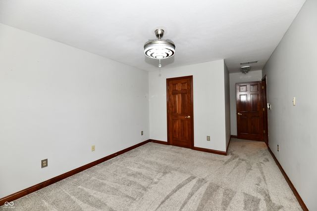 1324 Eagle Valley Drive, Greenwood, IN 46143