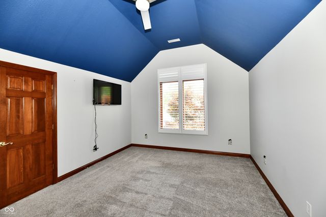 1324 Eagle Valley Drive, Greenwood, IN 46143