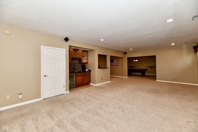 1324 Eagle Valley Drive, Greenwood, IN 46143