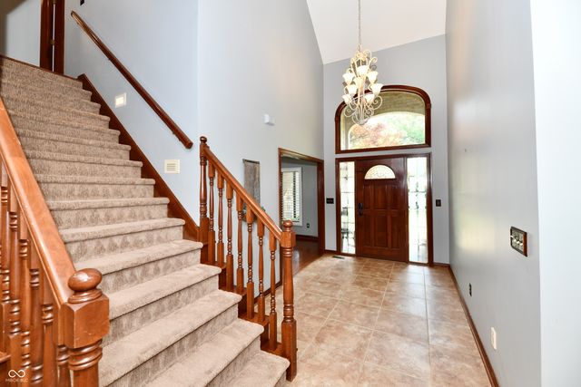 1324 Eagle Valley Drive, Greenwood, IN 46143