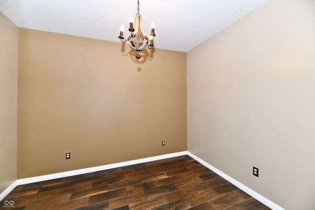 1324 Eagle Valley Drive, Greenwood, IN 46143