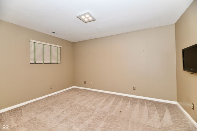 1324 Eagle Valley Drive, Greenwood, IN 46143