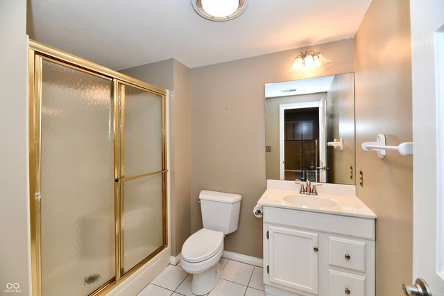 1324 Eagle Valley Drive, Greenwood, IN 46143