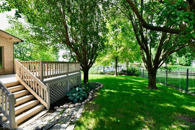 1324 Eagle Valley Drive, Greenwood, IN 46143