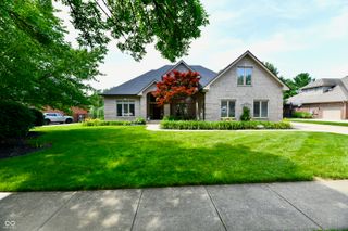 1324 Eagle Valley Drive, Greenwood, IN 46143