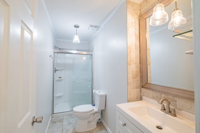 639 Sunburst Dr, Mcminnville, TN 37110
