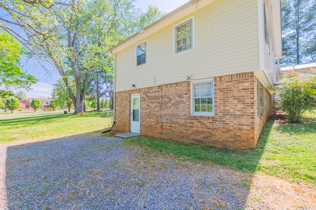 639 Sunburst Dr, Mcminnville, TN 37110