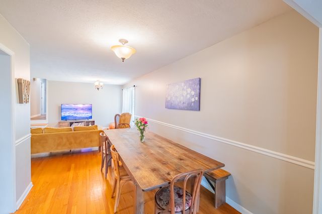 639 Sunburst Dr, Mcminnville, TN 37110
