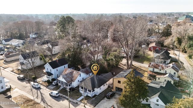 805 Hunter Street, Elizabeth City, NC 27909