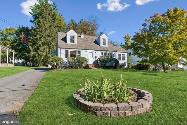38 CHAUNCEY AVE, Ewing, NJ 08638