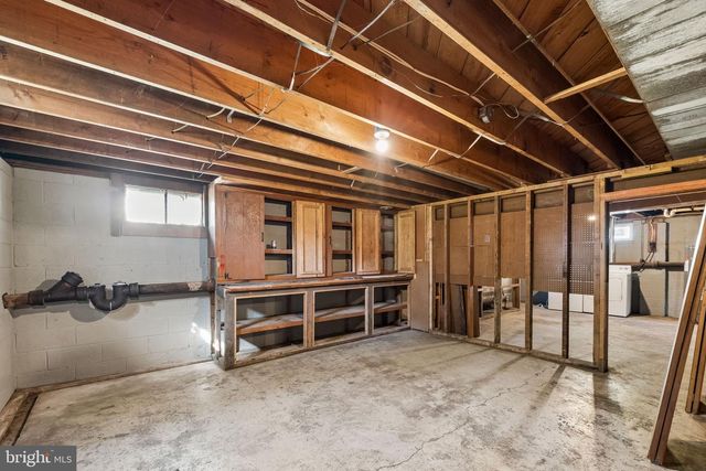 38 CHAUNCEY AVE, Ewing, NJ 08638