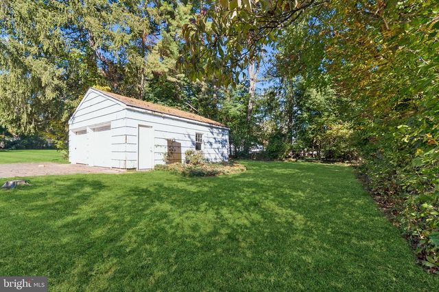 38 CHAUNCEY AVE, Ewing, NJ 08638