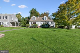 38 CHAUNCEY AVE, Ewing, NJ 08638