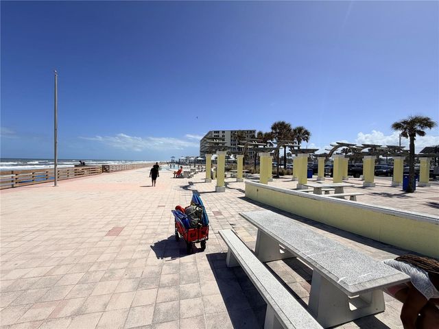 538 REVILO BOULEVARD, Daytona Beach, FL 32118