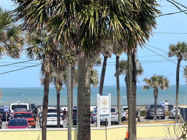 538 REVILO BOULEVARD, Daytona Beach, FL 32118