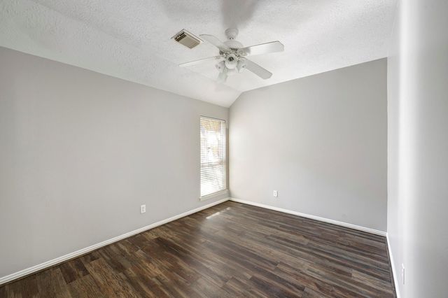 1299 Ocean Manor Lane, League City, TX 77573