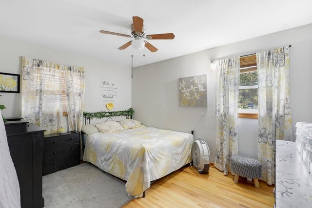 5918 Xerxes Avenue N, Brooklyn Center, MN 55430