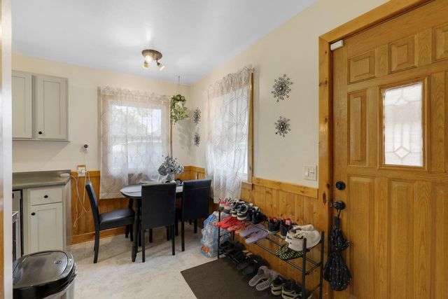 5918 Xerxes Avenue N, Brooklyn Center, MN 55430