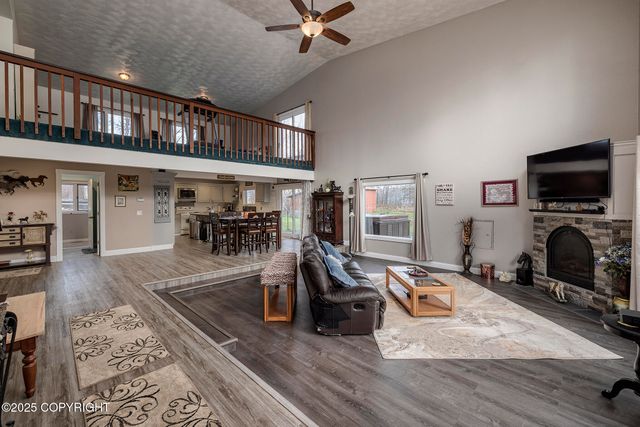 2871 E Fairview Loop, Wasilla, AK 99654