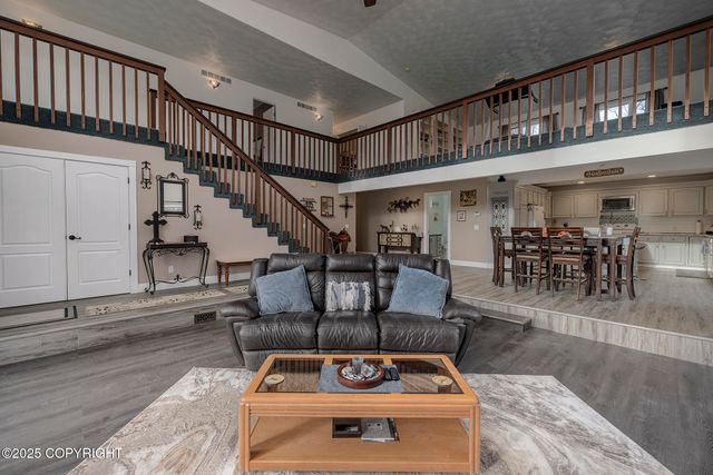 2871 E Fairview Loop, Wasilla, AK 99654