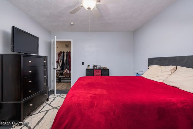 2871 E Fairview Loop, Wasilla, AK 99654