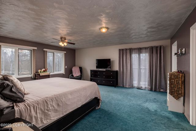 2871 E Fairview Loop, Wasilla, AK 99654