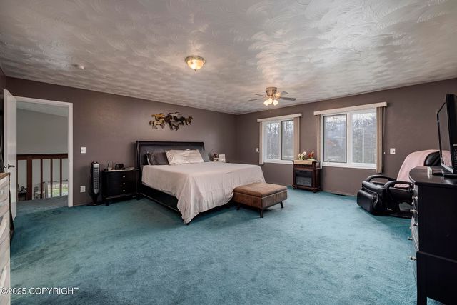 2871 E Fairview Loop, Wasilla, AK 99654