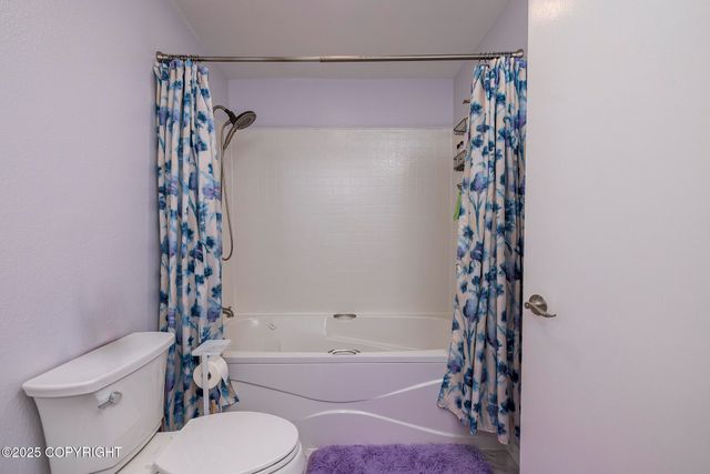 2871 E Fairview Loop, Wasilla, AK 99654