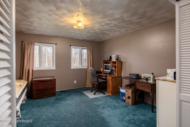 2871 E Fairview Loop, Wasilla, AK 99654