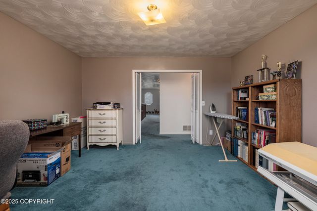 2871 E Fairview Loop, Wasilla, AK 99654