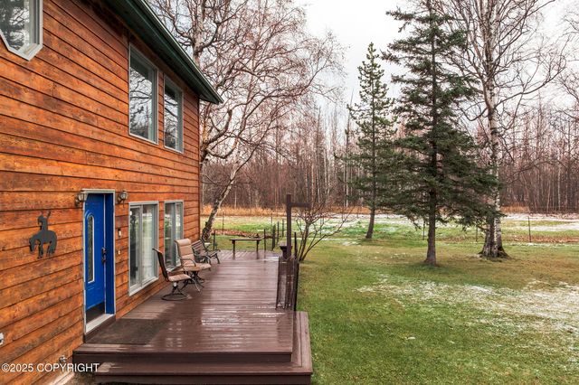 2871 E Fairview Loop, Wasilla, AK 99654