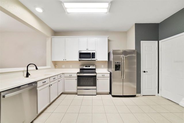 3582 SHALLOT DRIVE 105, Orlando, FL 32835
