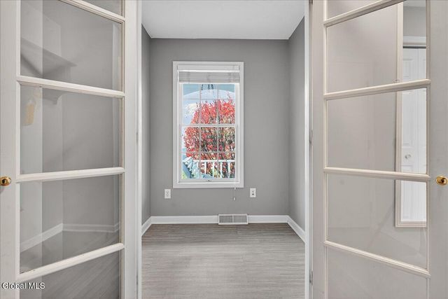 15 Coneflower Court, Malta, NY 12020