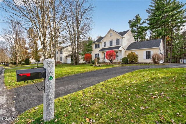 15 Coneflower Court, Malta, NY 12020