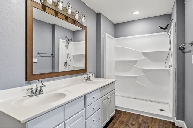 6940 S York Hwy, Clarkrange, TN 38553