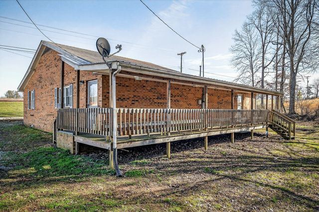 6940 S York Hwy, Clarkrange, TN 38553