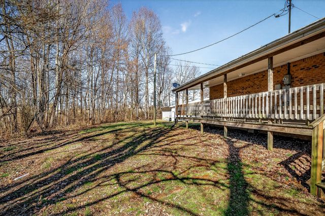 6940 S York Hwy, Clarkrange, TN 38553