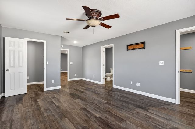 6940 S York Hwy, Clarkrange, TN 38553