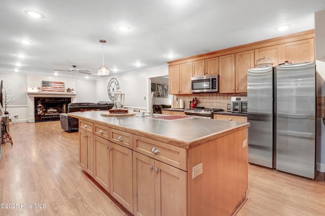 1011 Oak Forest Drive NW, Wilson, NC 27896