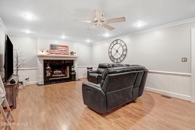 1011 Oak Forest Drive NW, Wilson, NC 27896