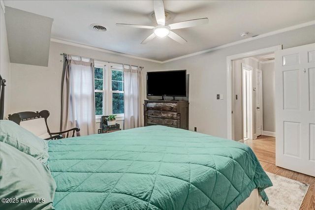 1011 Oak Forest Drive NW, Wilson, NC 27896
