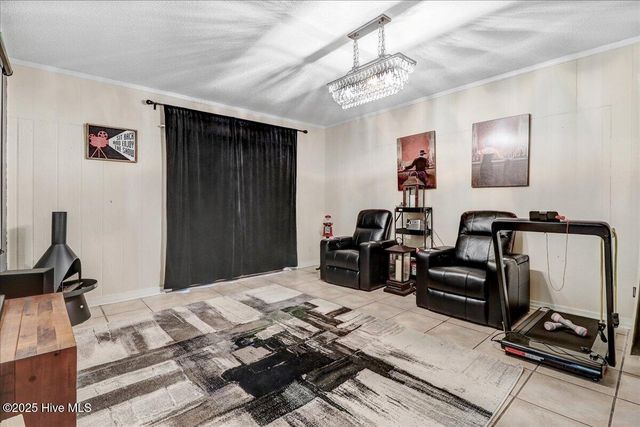1011 Oak Forest Drive NW, Wilson, NC 27896