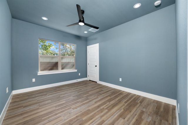 1205 W Avenue G, Temple, TX 76504