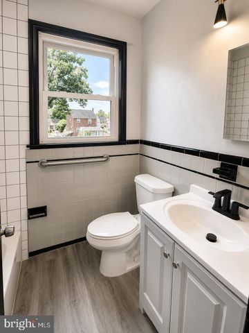 4881 TOWNE PARK RD, Suitland, MD 20746