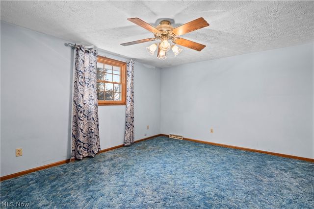 39738 Banks Road, Grafton, OH 44044