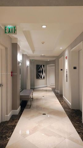 21150 Point Place 1202, Aventura, FL 33180