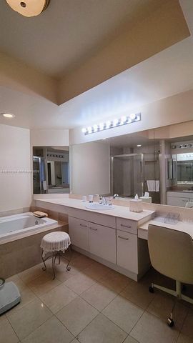 21150 Point Place 1202, Aventura, FL 33180