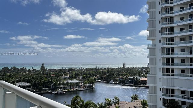 21150 Point Place 1202, Aventura, FL 33180