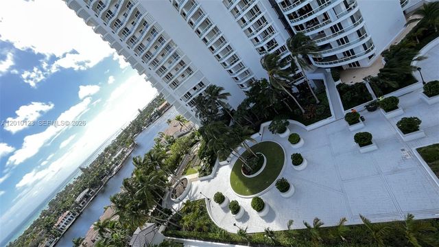 21150 Point Place 1202, Aventura, FL 33180