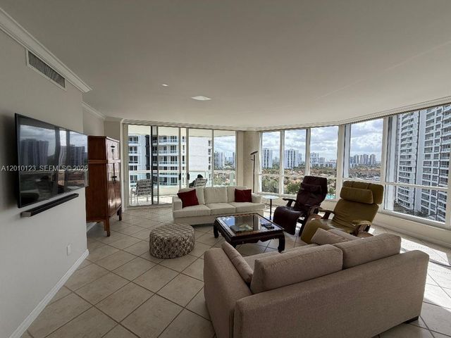 21150 Point Place 1202, Aventura, FL 33180